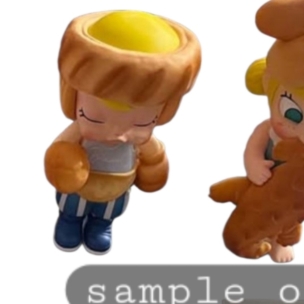 Soft Punch- Molly Carbs Lover Series by Pop Mart